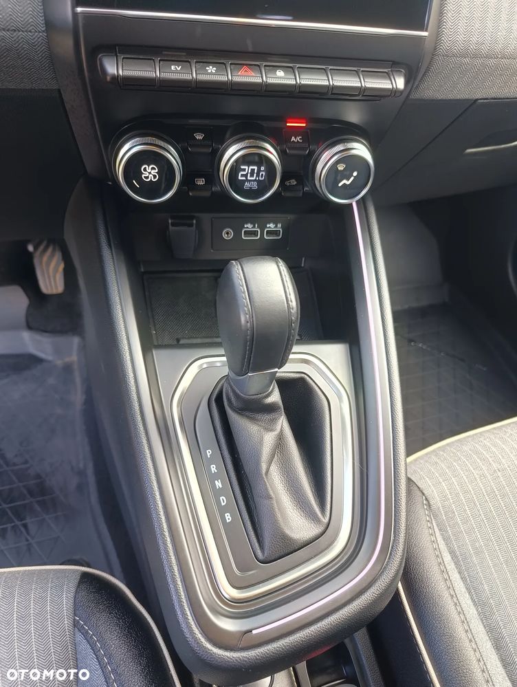 Renault Clio E-TECH Full 145 TECHNO - 10