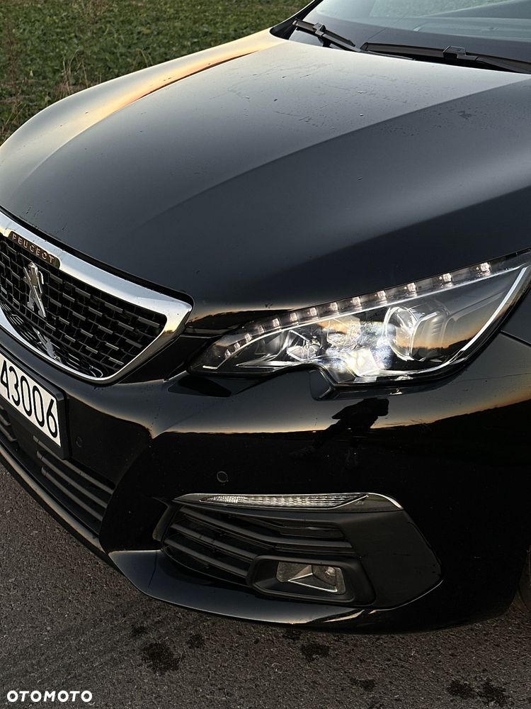 Peugeot 308 SW BlueHDi 180 EAT8 Stop & Start GT - 10