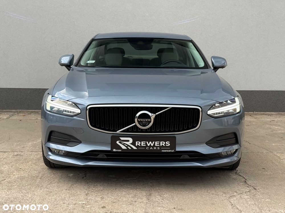 Volvo S90 D4 SCR Momentum Pro - 9