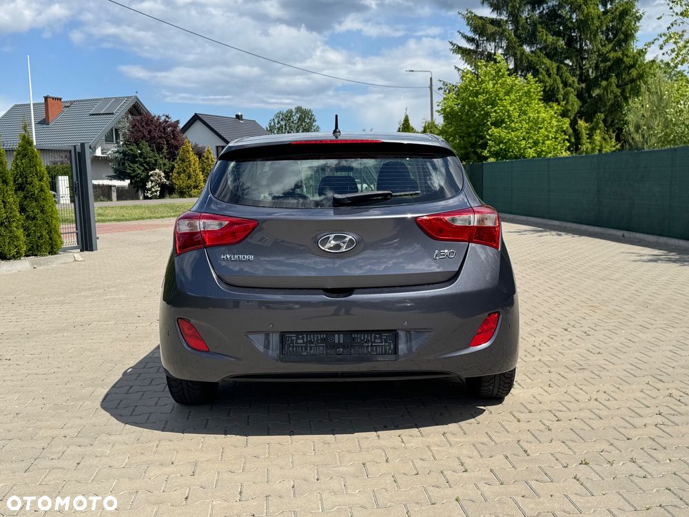Hyundai i30 1.6 CRDI DCT Premium - 4