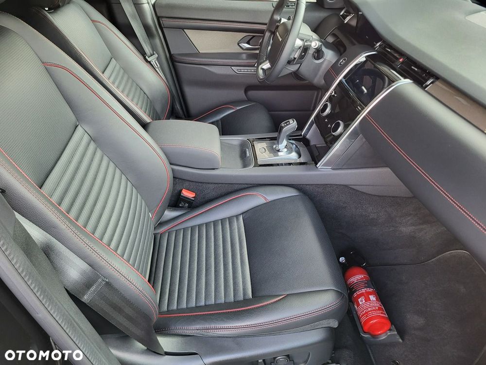 Land Rover Discovery Sport - 24