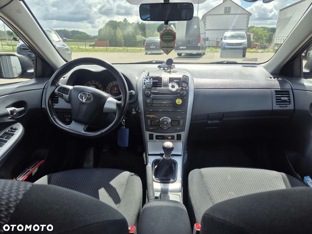 Toyota Corolla 1.6 2010 - 8
