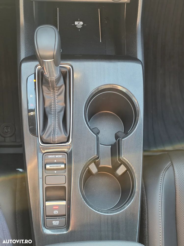 Honda Civic 2.0 e:HEV E-CVT Advance - 21