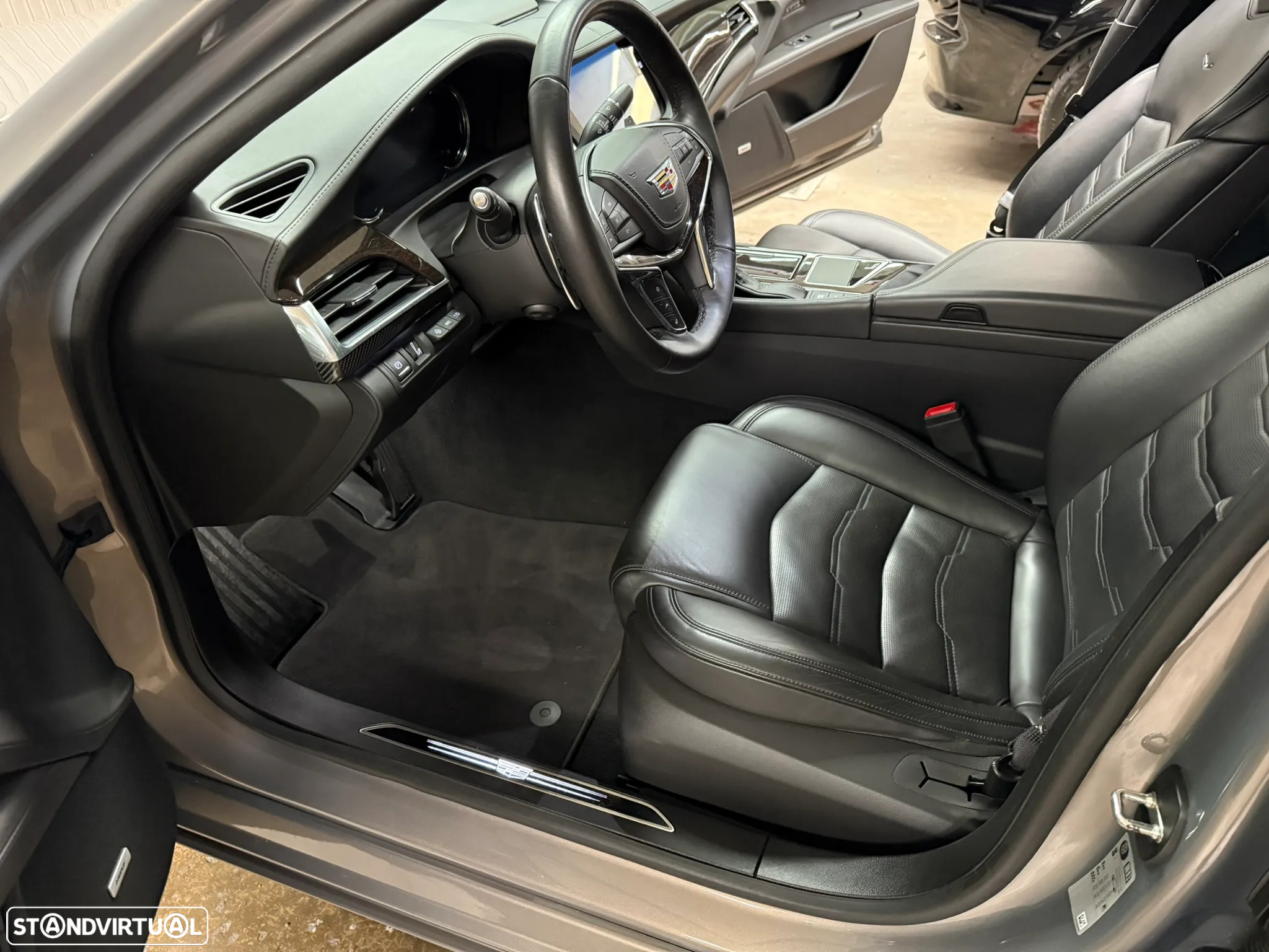 Cadillac CT6 3.0 V6 TWIN-TURBO AWD Platinum - 19