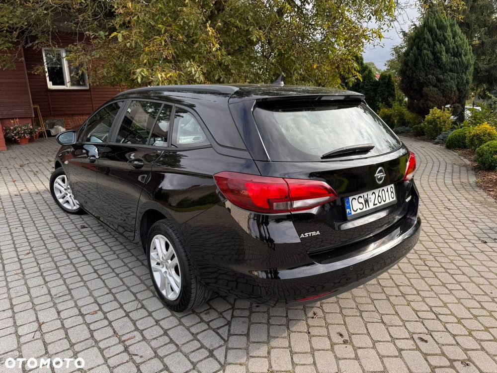 Opel Astra - 10