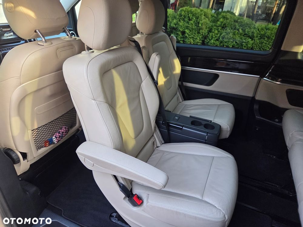 Mercedes-Benz Klasa V 250 (BlueTEC) d Avantgarde 7G-Tronic - 18