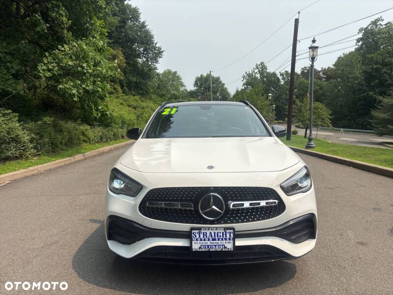 Mercedes-Benz GLA 250 8G-DCT AMG Line - 2