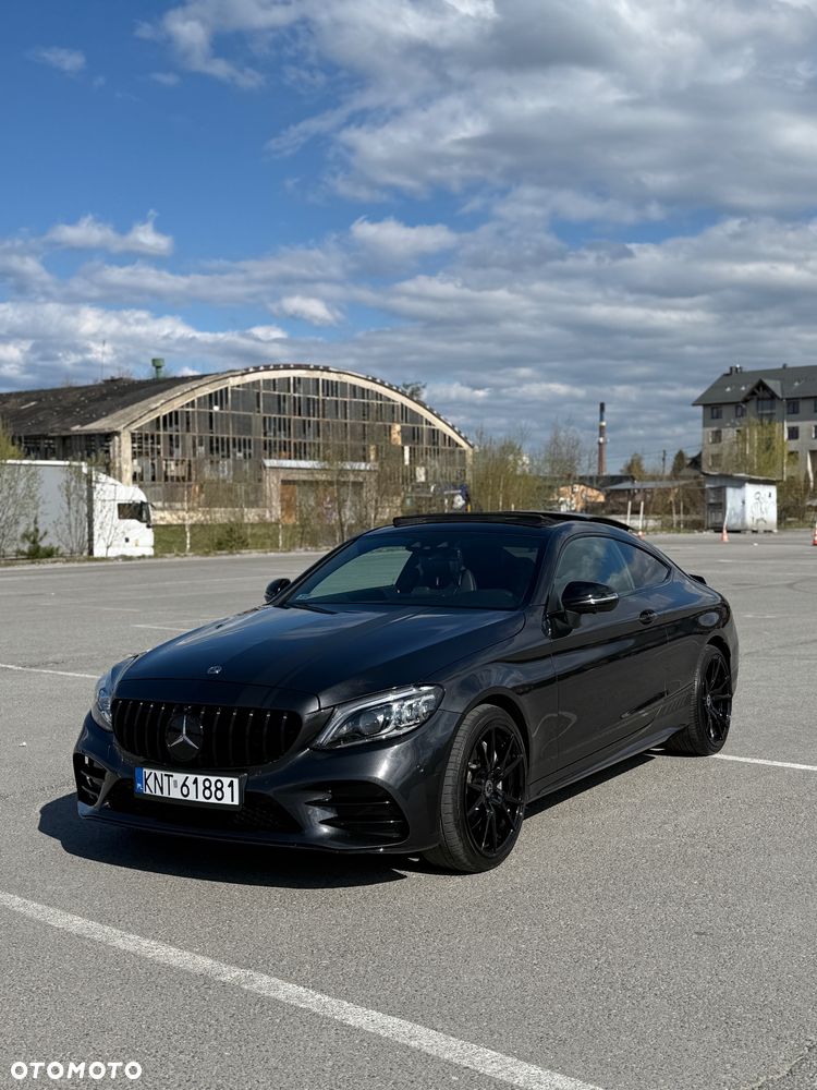Mercedes-Benz Klasa C 400 4Matic 9G-TRONIC AMG Line - 1