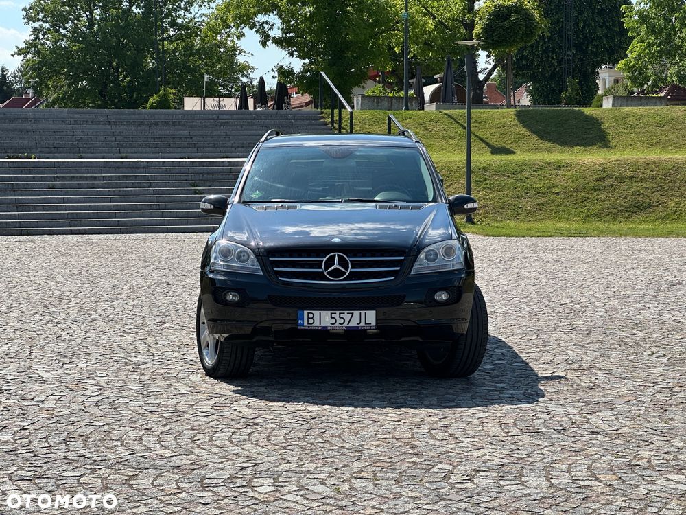 Mercedes-Benz ML - 2
