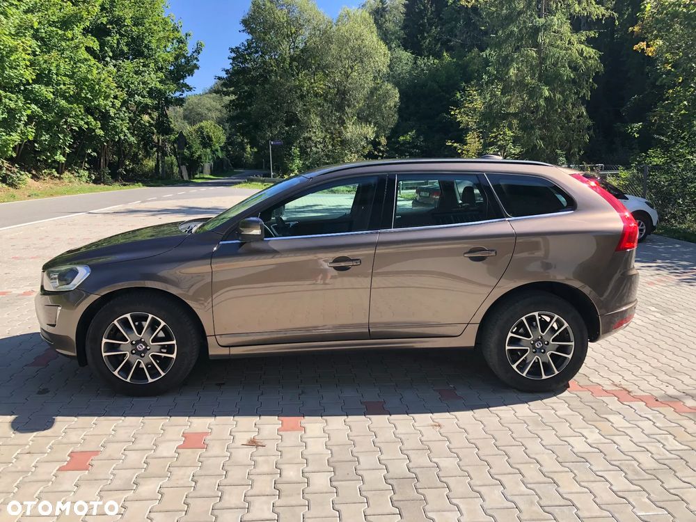 Volvo XC 60 D4 Drive-E Momentum - 10
