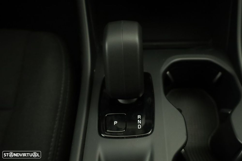 Volvo XC 40 2.0 B3 Essential - 13