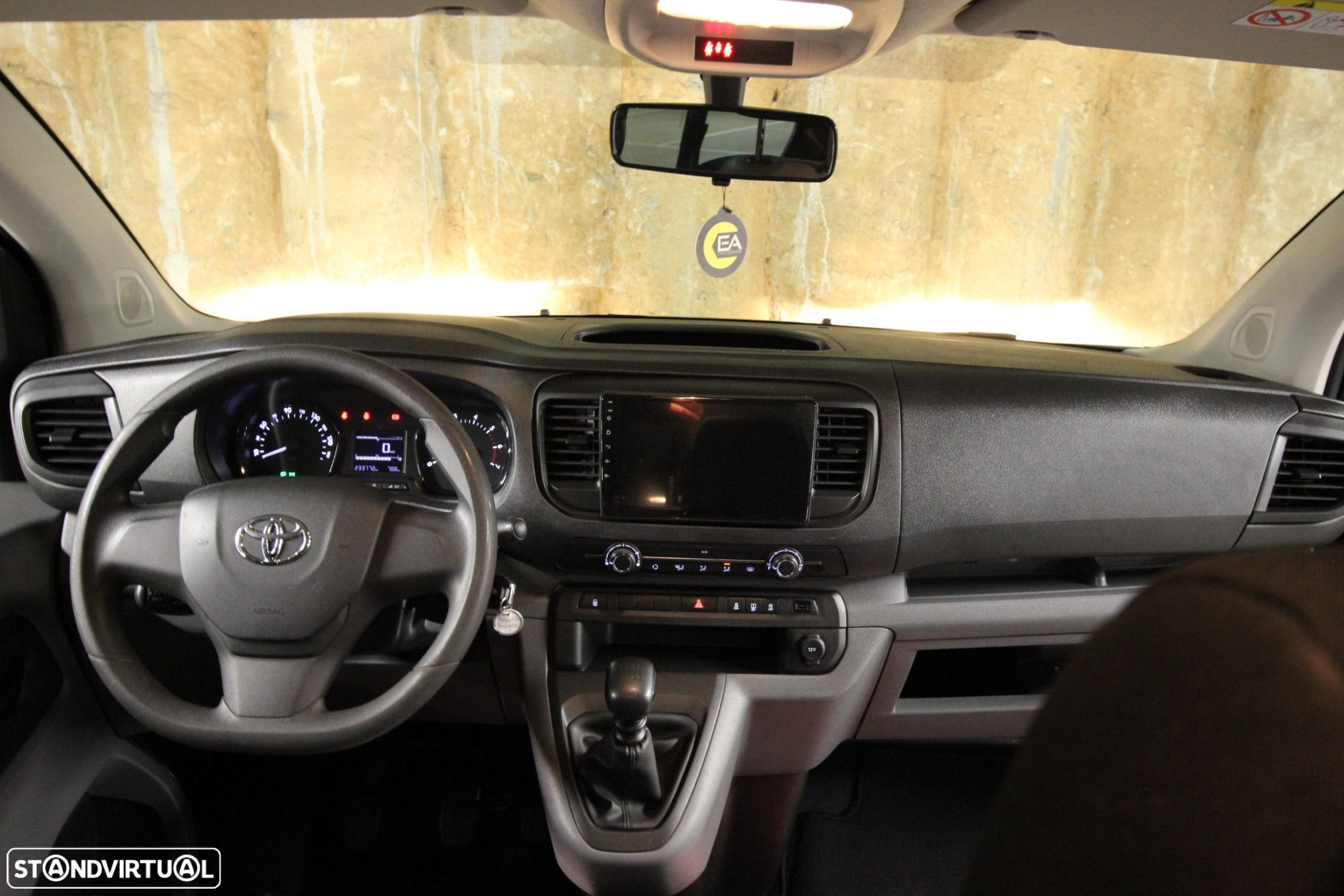Toyota Proace 1.6 D-4D L1 6L - 26