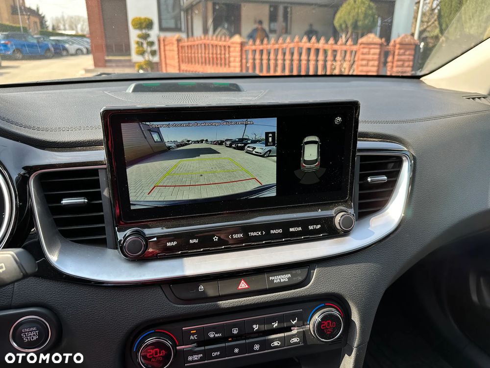 Kia XCeed - 13