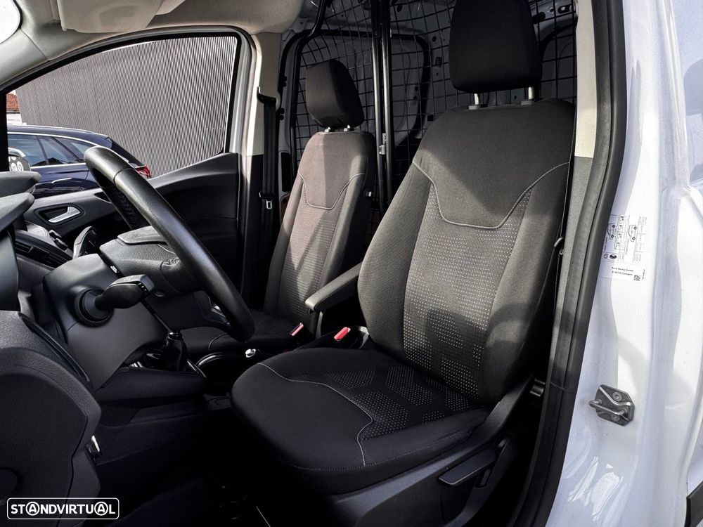 Ford Transit Courier 1.5 TDCi Limitada - 16