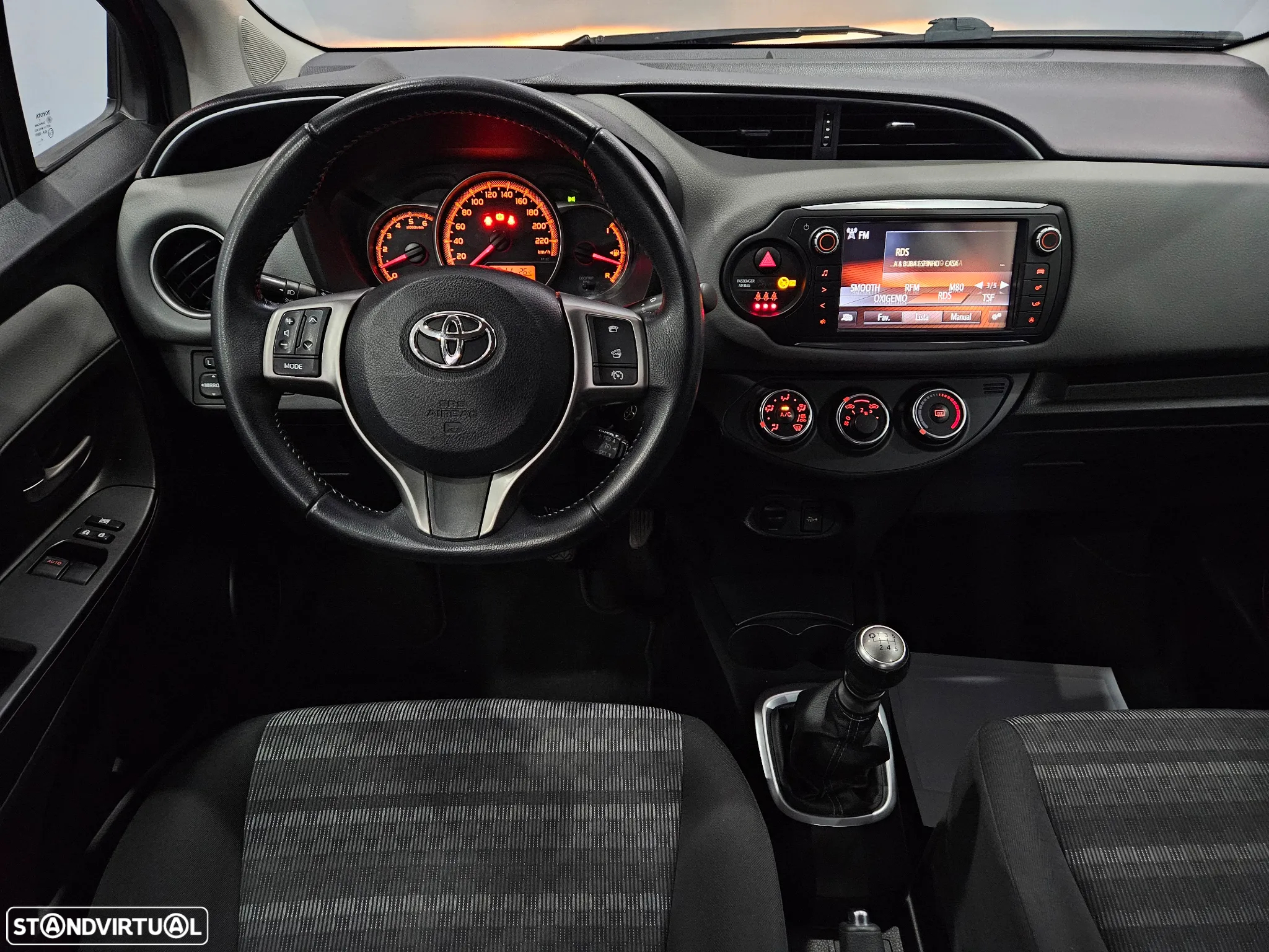 Toyota Yaris 1.4 D-4D Sport - 9