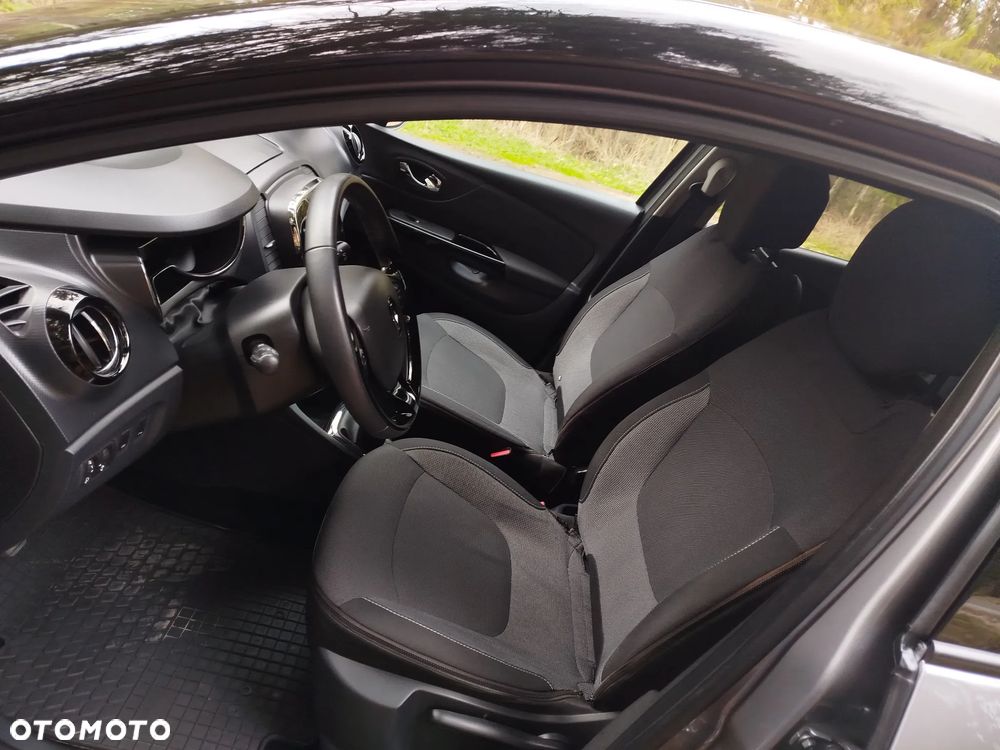 Renault Captur dCi 90 COLLECTION - 20