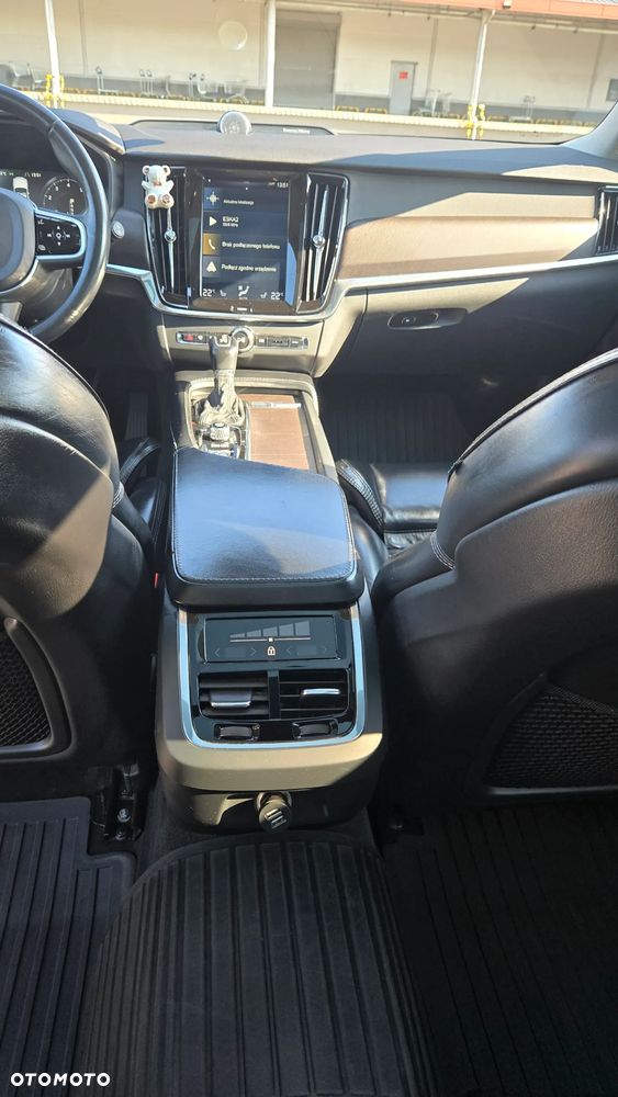 Volvo V90 Cross Country T5 AWD Pro - 14