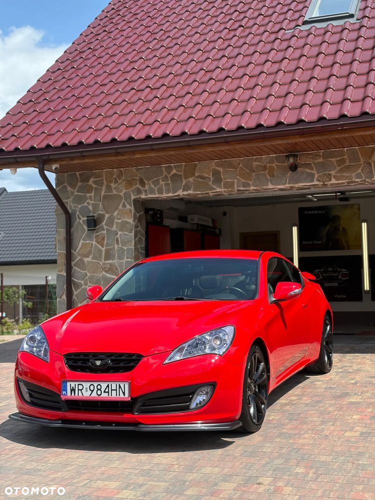 Hyundai Genesis Coupe 2.0 TCI Premium - 8