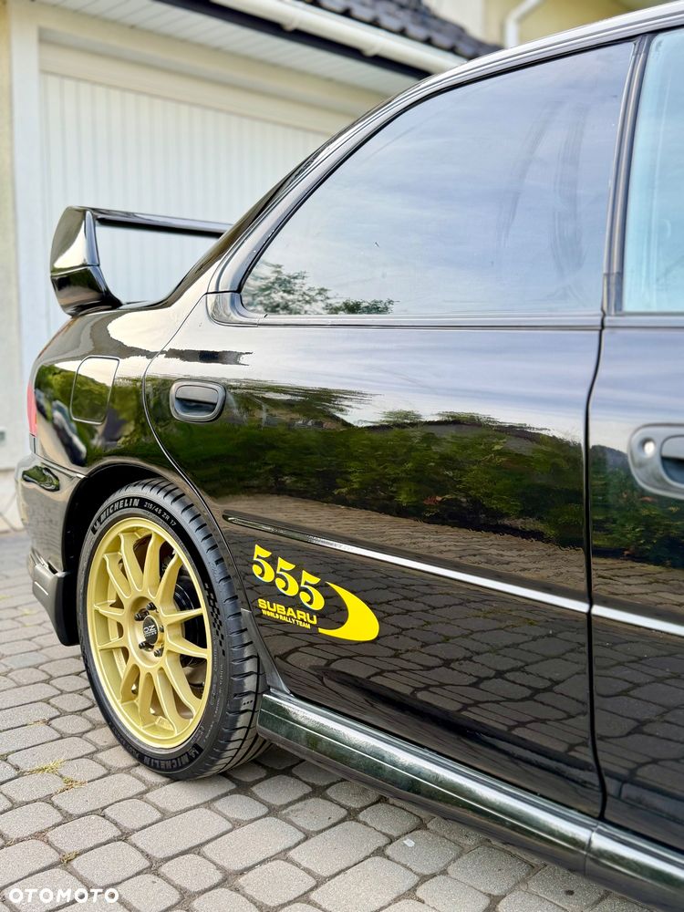 Subaru Impreza 2.0 GT - 23