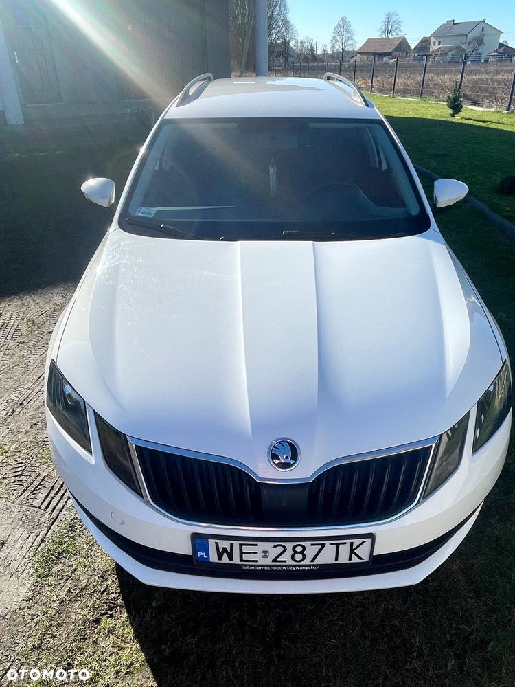Skoda Octavia 1.4 TSI Ambition - 4
