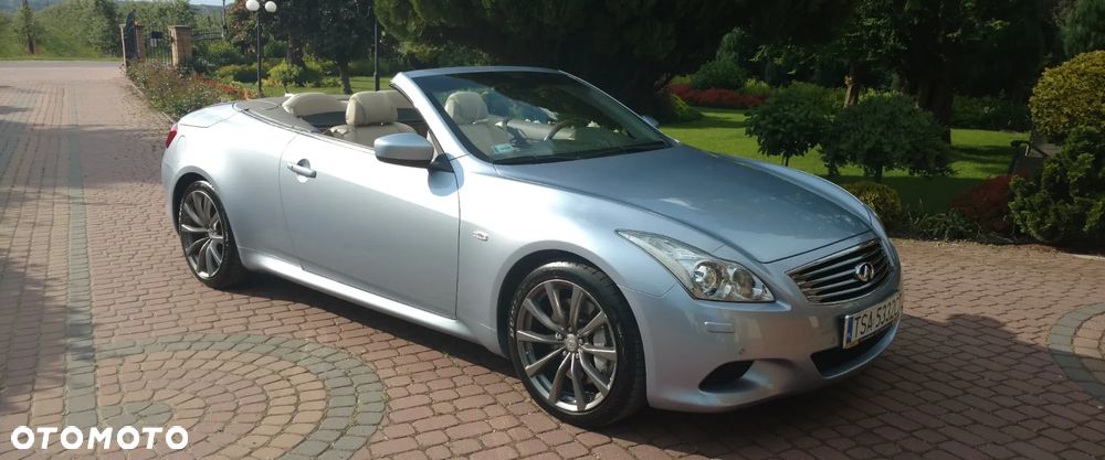Infiniti G G37 - 1