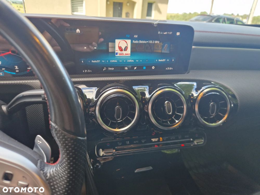 Mercedes-Benz CLA 220 4-Matic AMG Line 7G-DCT - 7