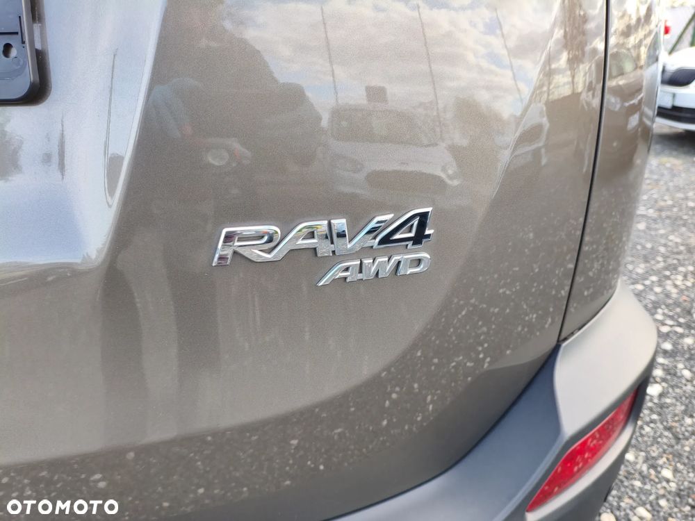 Toyota RAV4 - 15