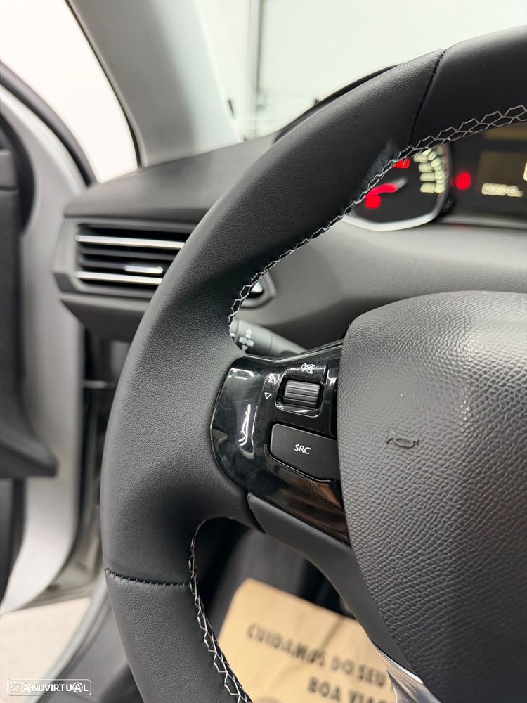 Peugeot 308 1.2 PureTech Business Line - 13