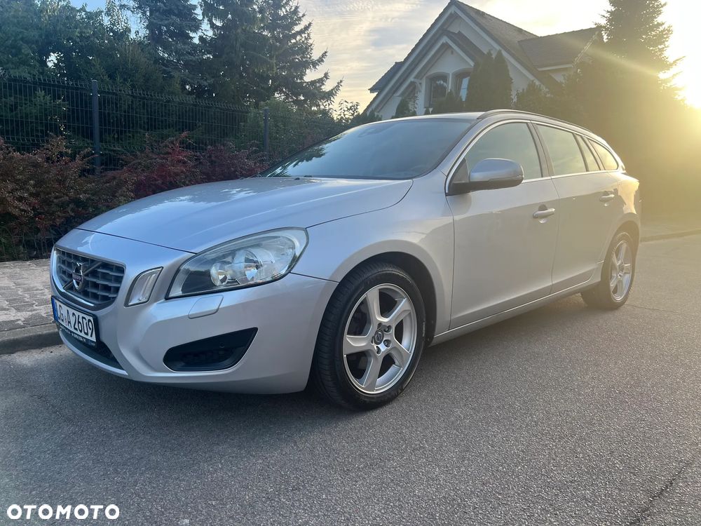 Volvo V60 - 2