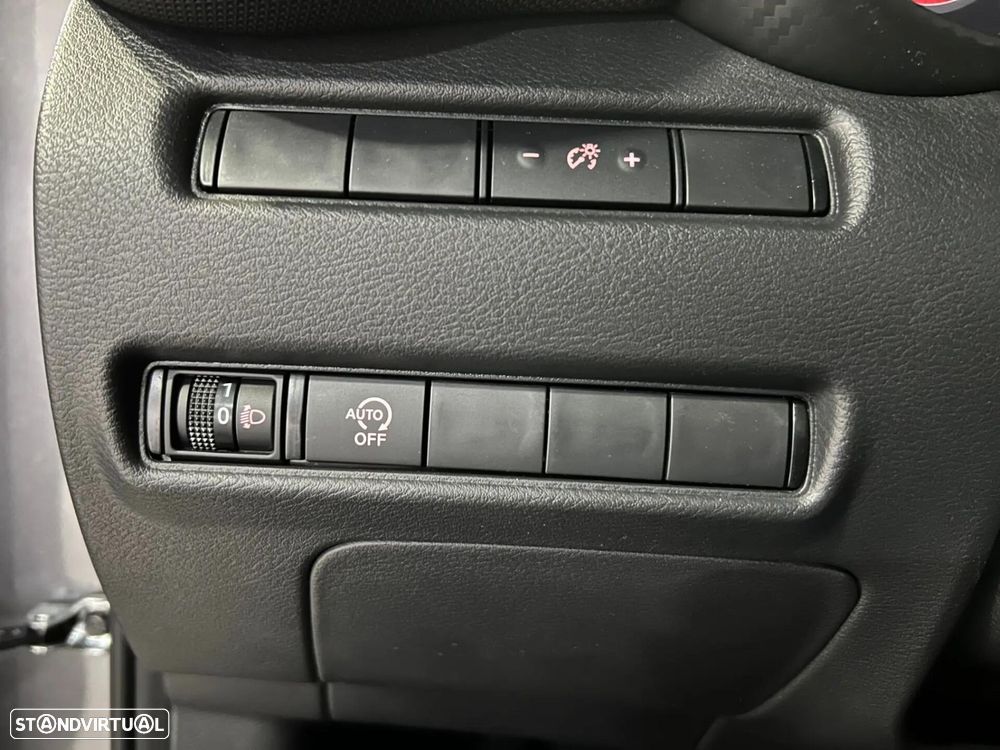 Nissan Juke 1.0 DIG-T N-Connecta NAV. DCT - 31