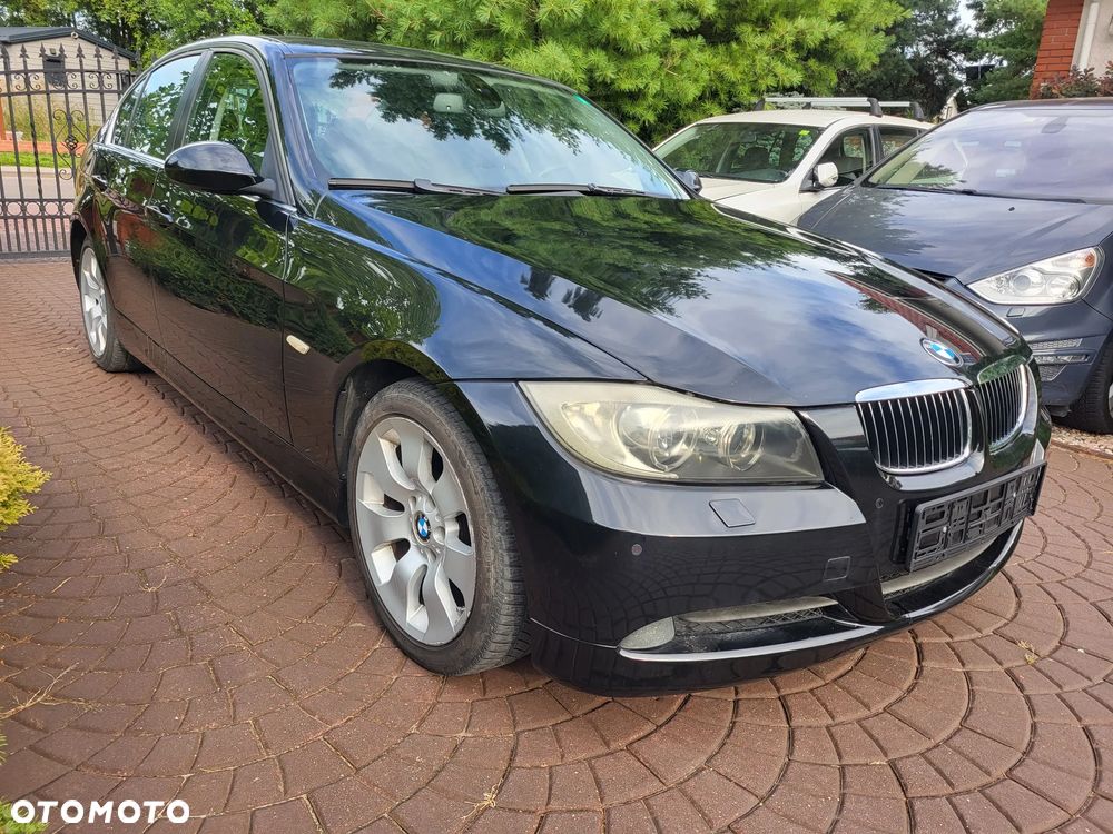 BMW Seria 3 325xi - 2