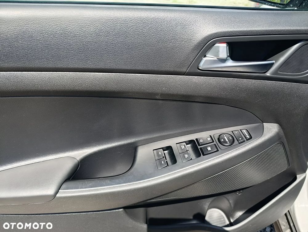 Hyundai Tucson 1.6 Turbo 2WD Advantage - 21
