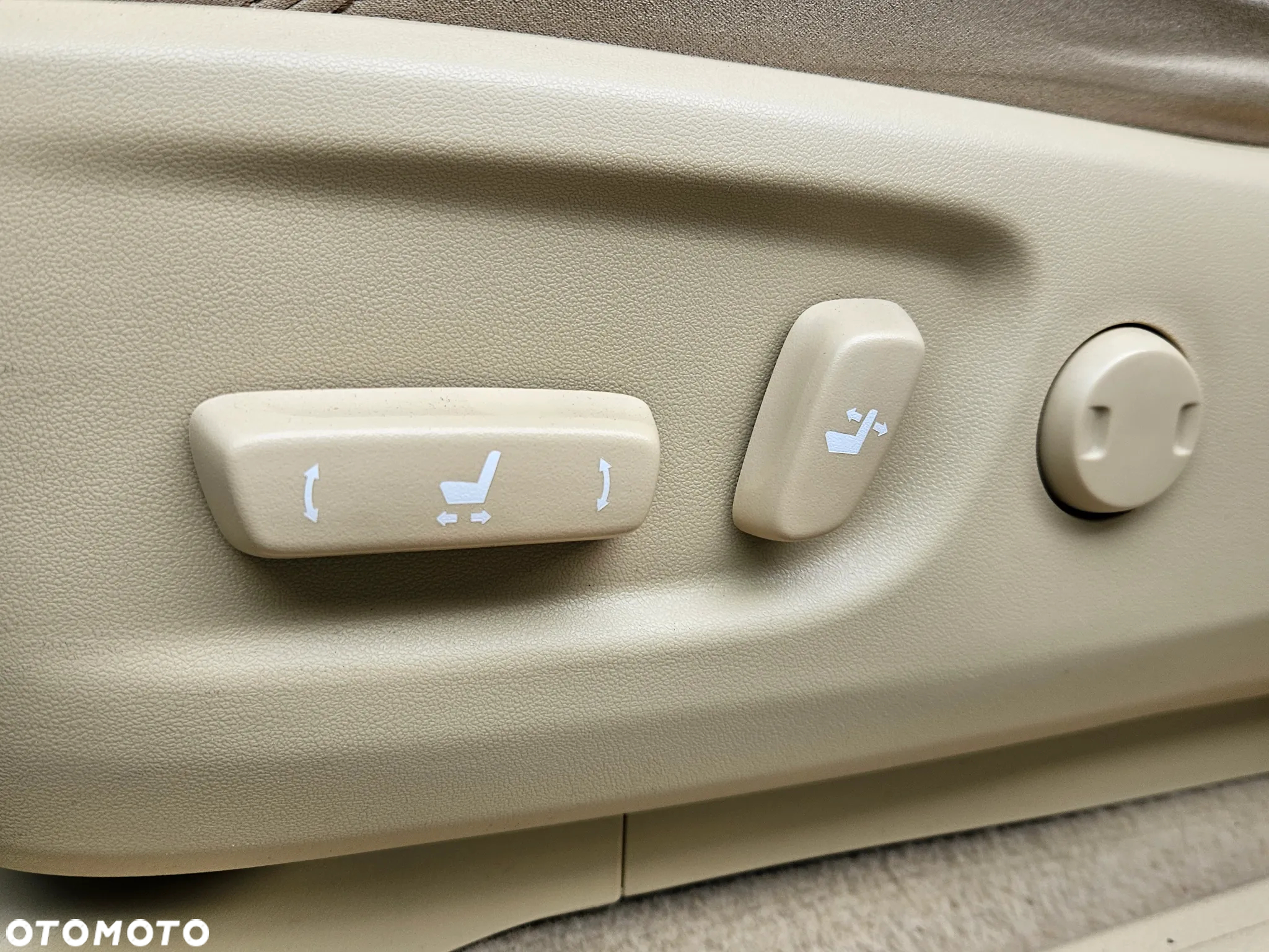 Toyota Land Cruiser LC 2.8 D-4D Premium - 39