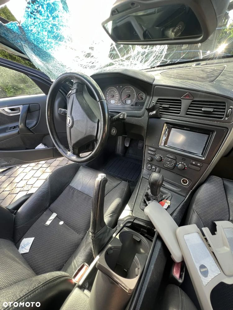 Volvo S60 2.4 D5 - 17