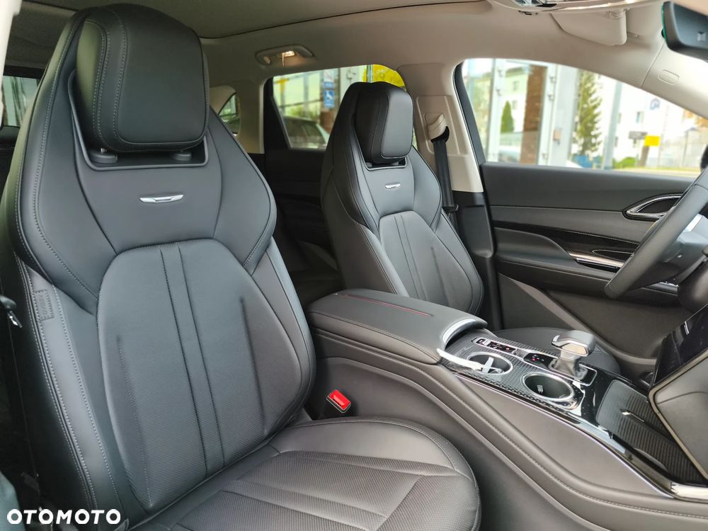 Hongqi HS3 2.0T AWD - 18