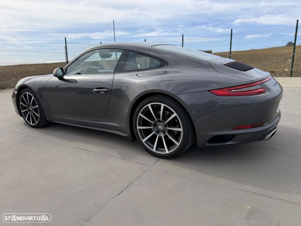 Porsche 911 (991) Carrera 4 PDK - 8