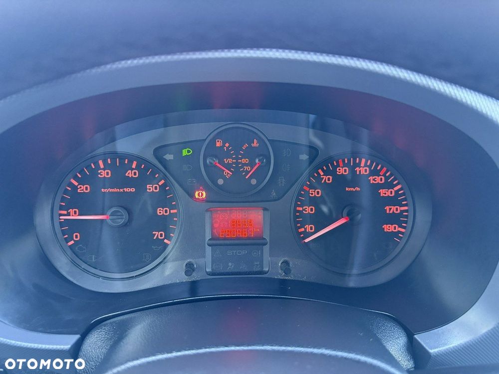 Peugeot Partner - 15