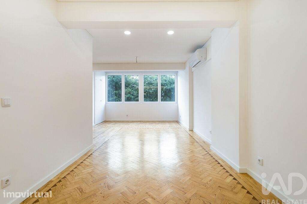 Apartamento T3 em Almada, Cova da Piedade, Pragal e Cacilhas de 125 m2 - Grande imagem: 5/22