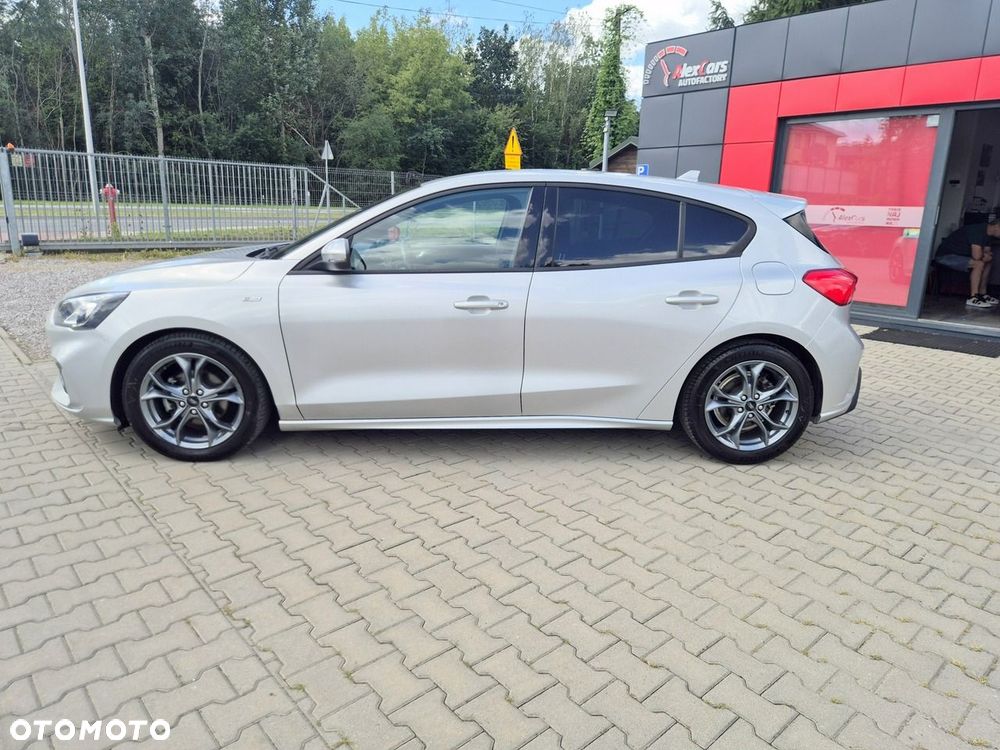 Ford Focus 1.0 EcoBoost Hybrid ST-LINE - 14