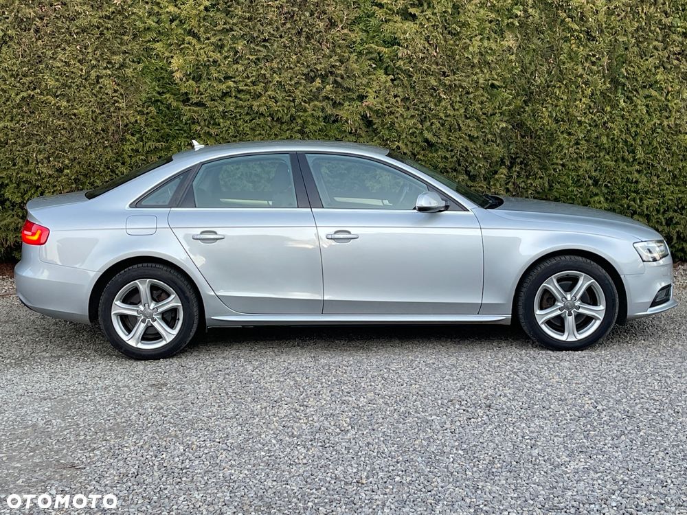 Audi A4 Limousine 2.0 TDI DPF quattro S tronic Attraction - 13
