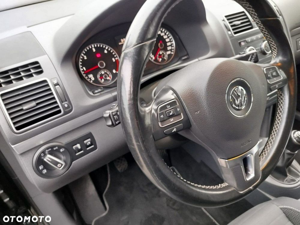 Volkswagen Touran 2.0 TDI DPF Cup - 10