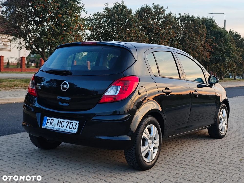 Opel Corsa - 29