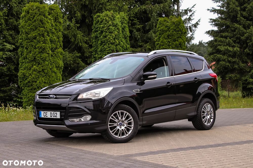Ford Kuga 2.0 TDCi 2x4 Titanium - 2
