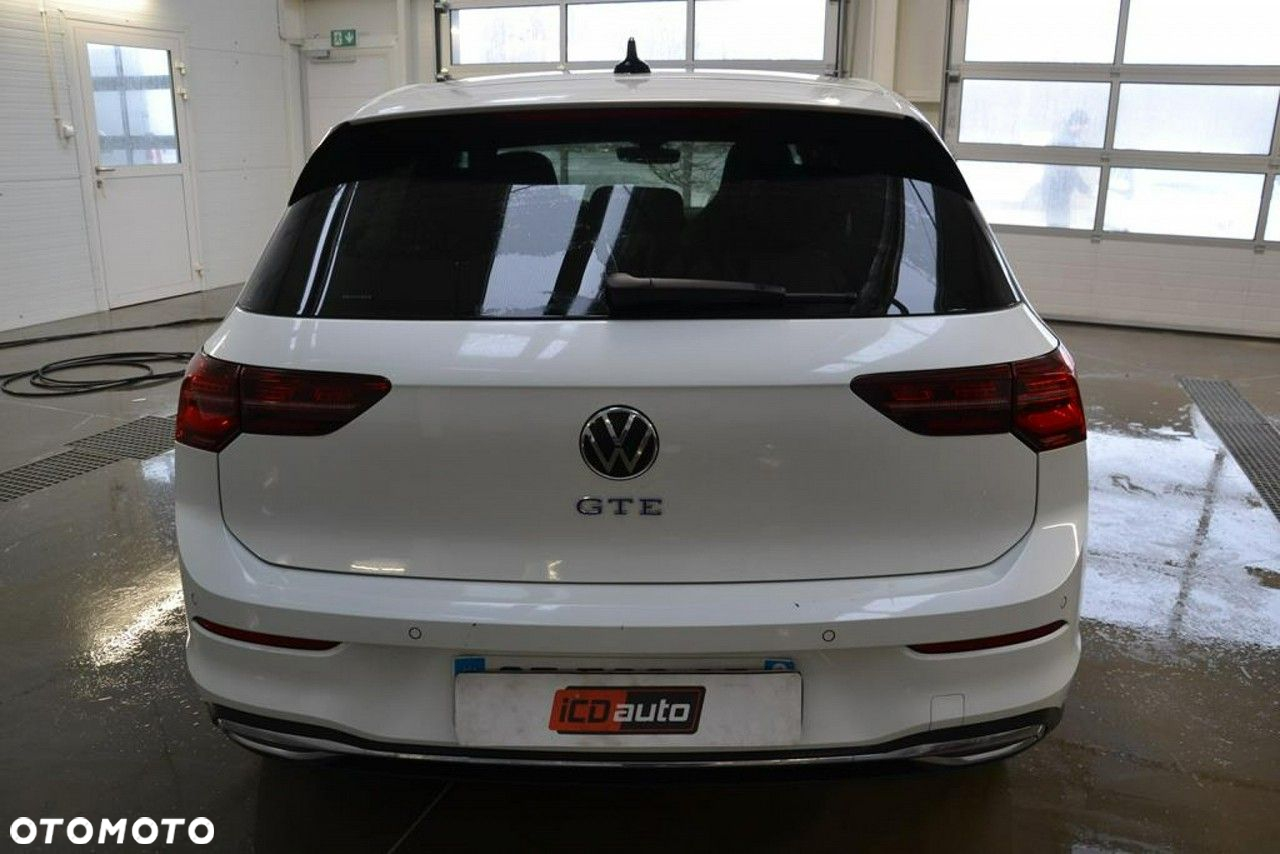 Volkswagen Golf - 9