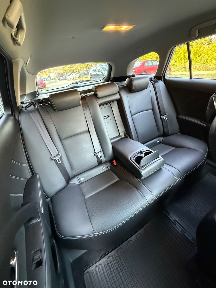 Toyota Avensis 2.0 D-4D Prestige - 18