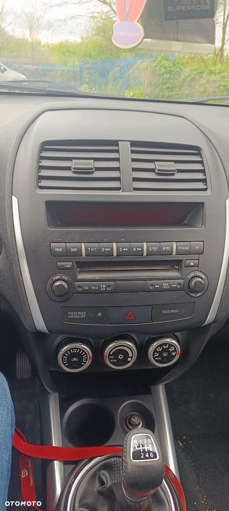 Mitsubishi ASX - 12