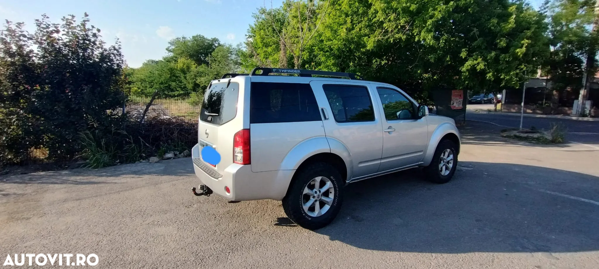 Nissan Pathfinder 2.5 dCi LE - 4