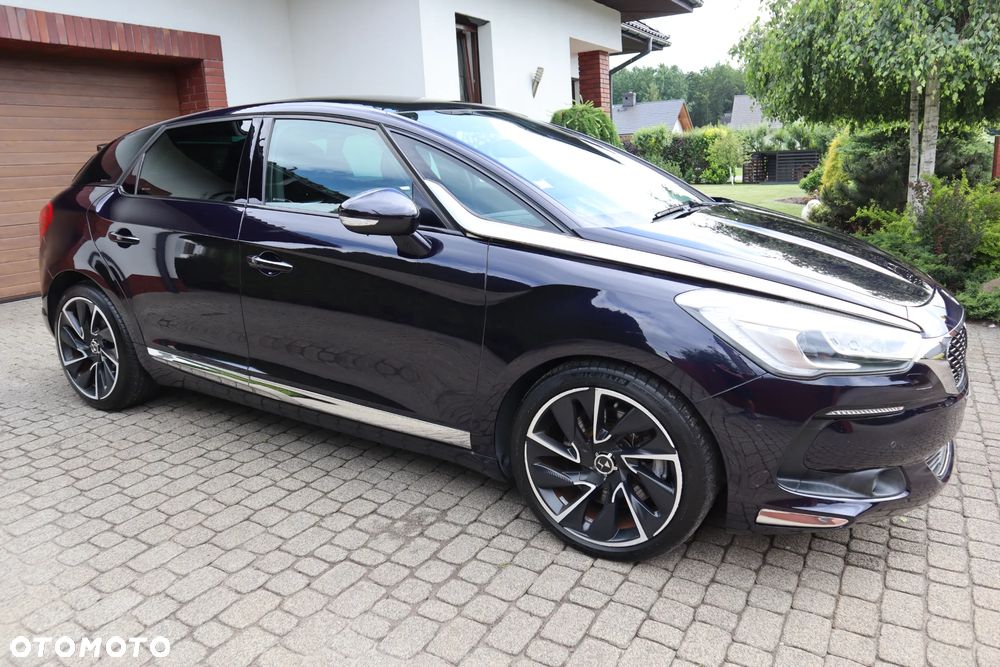 DS Automobiles DS 5 - 6