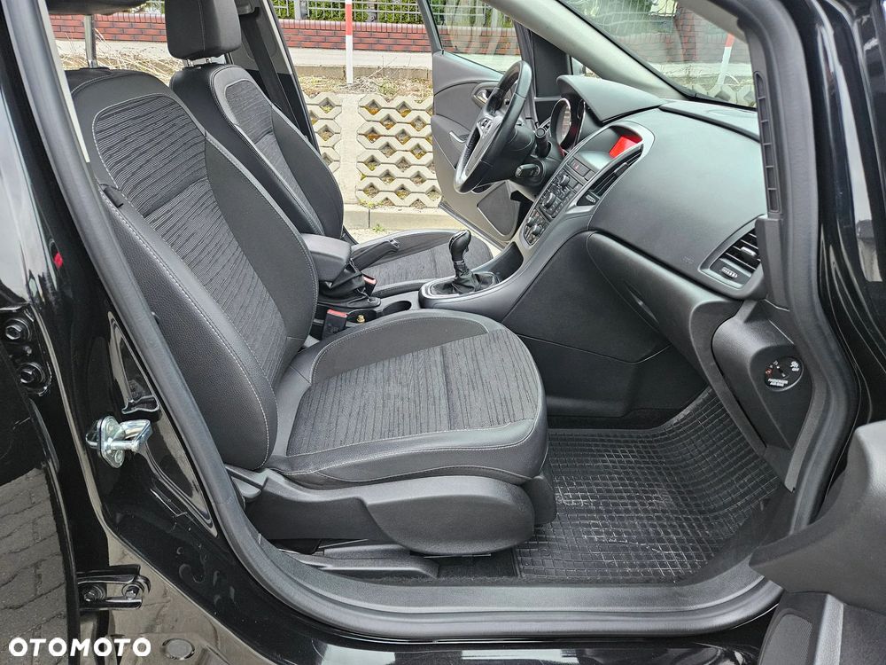 Opel Astra 1.4 T EU6 - 19