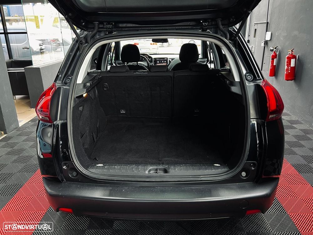Peugeot 2008 1.2 PureTech Allure - 35